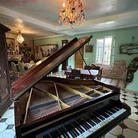 Ravenel Le Temps D'Un Reve B&B 외부 사진