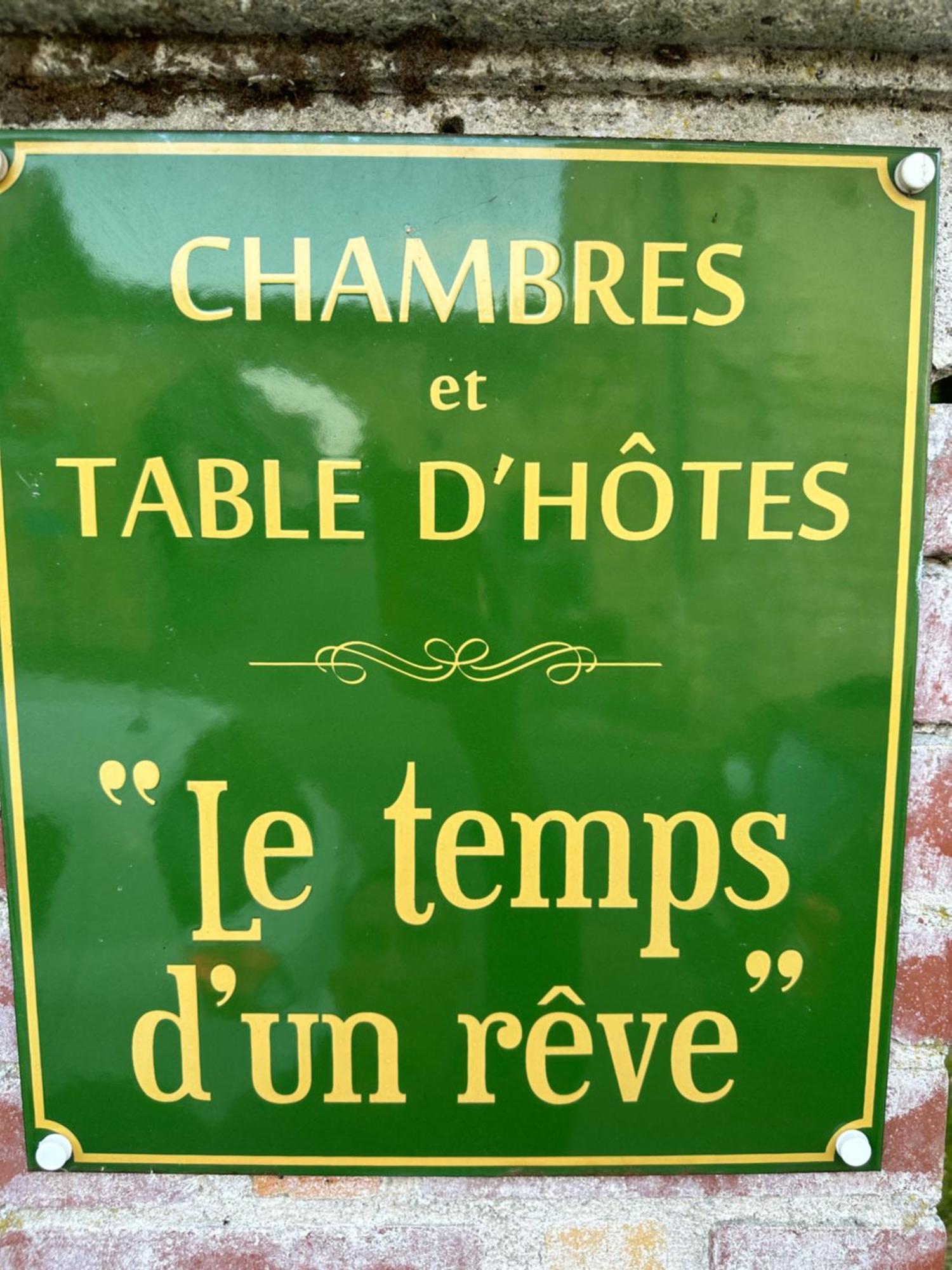 Ravenel Le Temps D'Un Reve B&B 외부 사진
